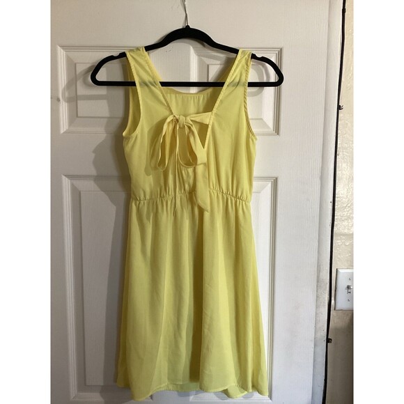 Francesca’s Light Yellow Sheer Tie Back Mini Dress Fit & Flare S - Picture 2 of 4